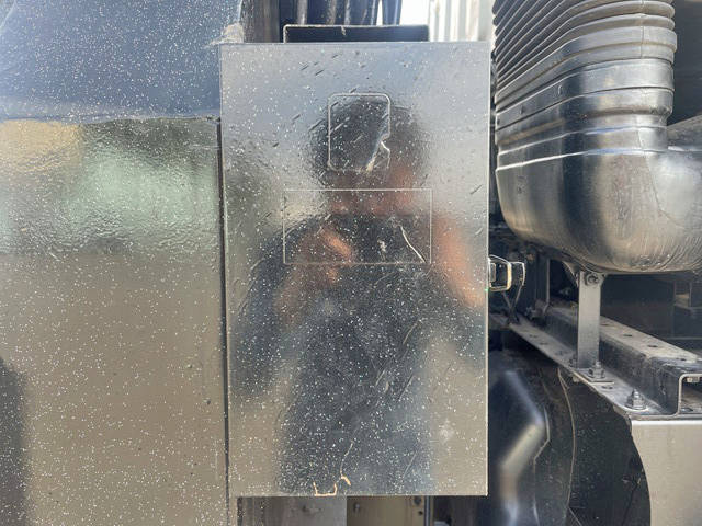 いすゞギガセルフローダー大型（10t）[写真17]