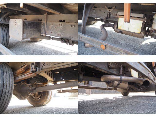 三菱ふそうファイタークレーン4段中型（4t）[写真28]