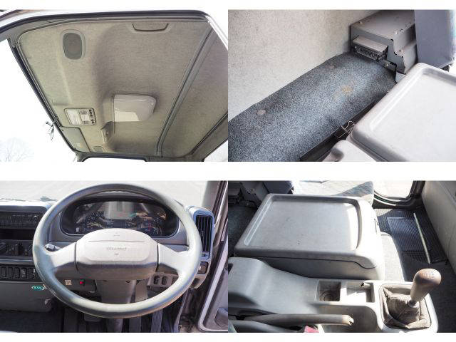 三菱ふそうファイタークレーン4段中型（4t）[写真38]