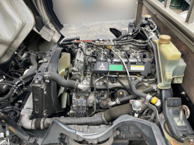 三菱ふそうキャンター平ボディ小型（2t・3t）[写真14]