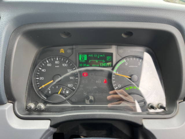 三菱ふそうキャンター平ボディ小型（2t・3t）[写真20]