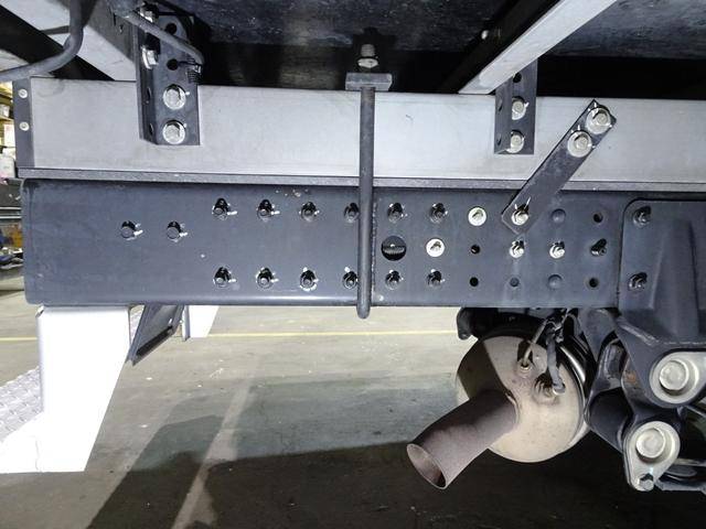 三菱ふそうキャンター冷凍車（冷蔵車）小型（2t・3t）[写真17]