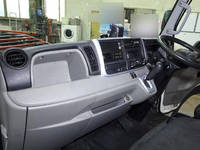 三菱ふそうキャンター冷凍車（冷蔵車）小型（2t・3t）[写真30]