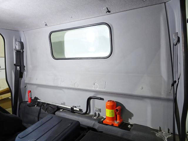 三菱ふそうキャンター冷凍車（冷蔵車）小型（2t・3t）[写真37]