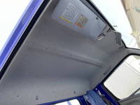 三菱ふそうキャンター平ボディ小型（2t・3t）[写真32]