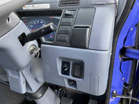 三菱ふそうキャンター平ボディ小型（2t・3t）[写真37]