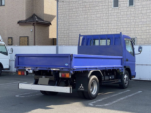 三菱ふそうキャンター平ボディ小型（2t・3t）[写真04]