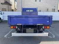 三菱ふそうキャンター平ボディ小型（2t・3t）[写真08]