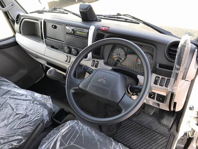 三菱ふそうキャンターダンプ小型（2t・3t）[写真14]