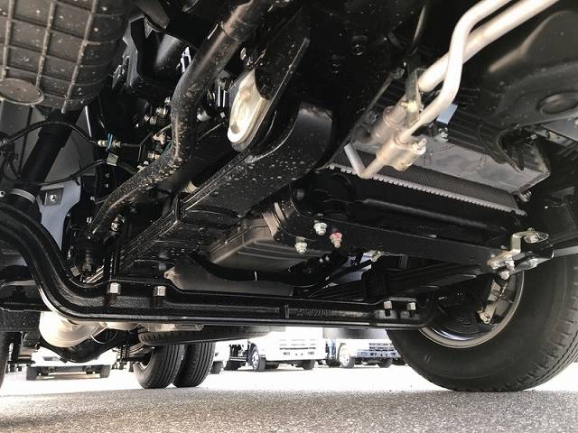 三菱ふそうキャンターダンプ小型（2t・3t）[写真24]