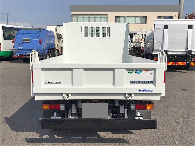 三菱ふそうキャンターダンプ小型（2t・3t）[写真06]