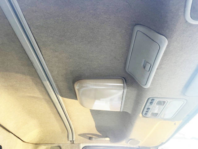 三菱ふそうファイター平ボディ中型（4t）[写真22]