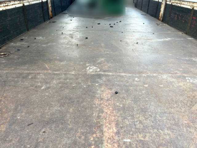 三菱ふそうファイター平ボディ中型（4t）[写真09]