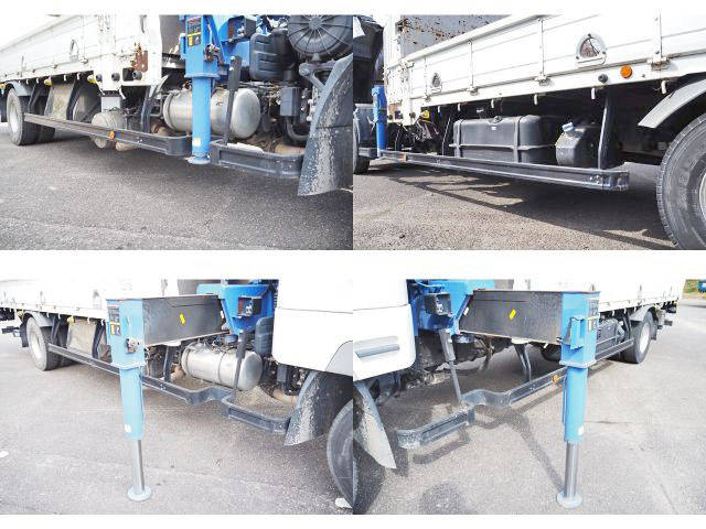 三菱ふそうファイタークレーン4段中型（4t）[写真19]