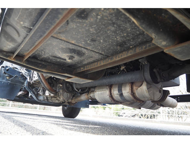 三菱ふそうファイタークレーン4段中型（4t）[写真23]