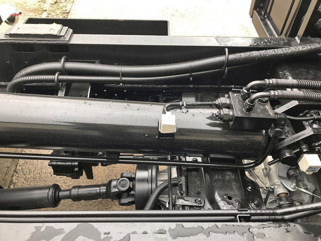 いすゞエルフコンテナ専用車小型（2t・3t）[写真14]