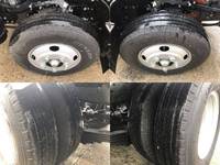 いすゞエルフコンテナ専用車小型（2t・3t）[写真15]