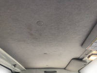 いすゞエルフコンテナ専用車小型（2t・3t）[写真25]