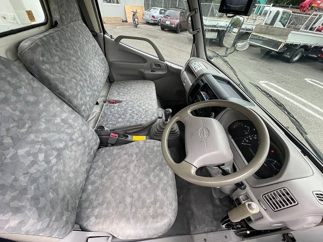 日野デュトロ高所作業車小型（2t・3t）[写真34]