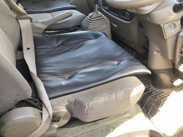 日産アトラスダブルキャブ（Wキャブ）小型（2t・3t）[写真25]