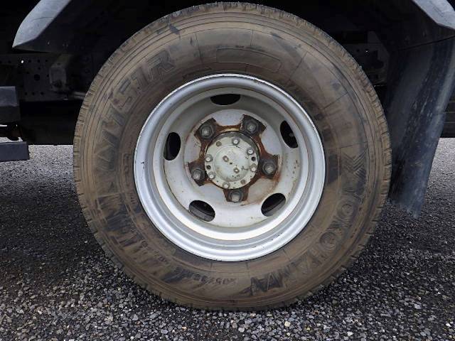 三菱ふそうキャンタークレーン3段小型（2t・3t）[写真16]