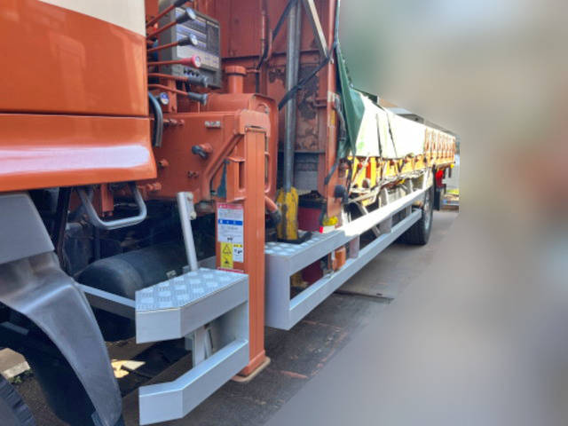 日野レンジャークレーン4段増トン（6t・8t）[写真22]