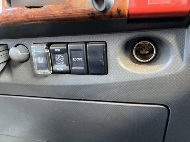 いすゞエルフアルミバン小型（2t・3t）[写真30]