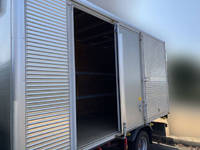 いすゞエルフアルミバン小型（2t・3t）[写真05]