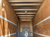 いすゞエルフアルミバン小型（2t・3t）[写真07]