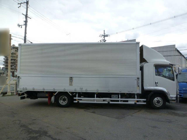 いすゞフォワードアルミウイング中型（4t）[写真05]