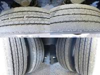 トヨタトヨエース平ボディ小型（2t・3t）[写真24]