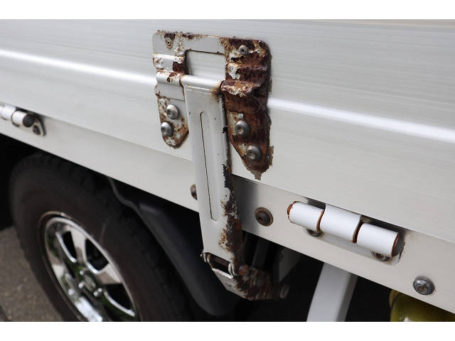 日野レンジャーアルミウイング中型（4t）[写真34]