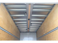 日野レンジャーアルミウイング中型（4t）[写真09]