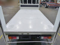 トヨタトヨエース平ボディ小型（2t・3t）[写真10]