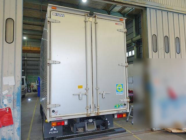 三菱ふそうキャンターアルミバン小型（2t・3t）[写真02]