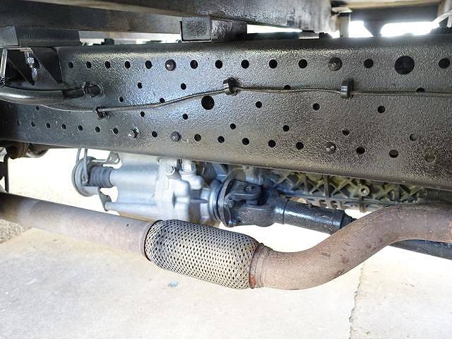 いすゞエルフ平ボディ小型（2t・3t）[写真15]