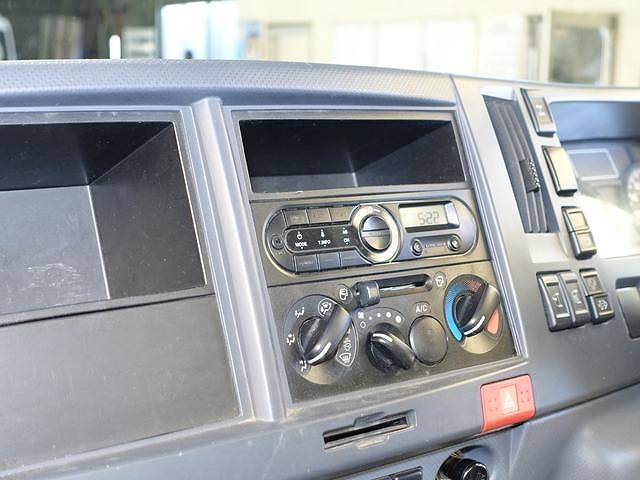 いすゞエルフ平ボディ小型（2t・3t）[写真29]