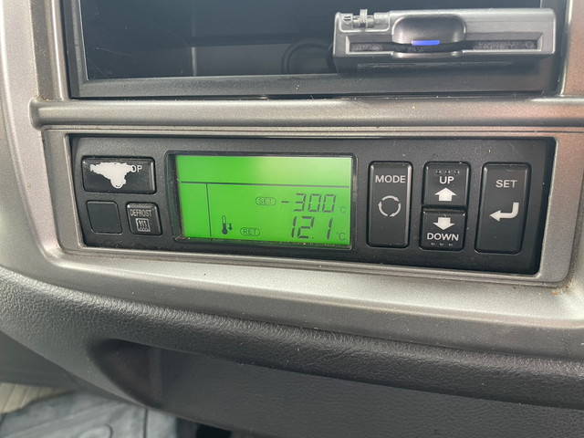 日野レンジャー冷凍車（冷蔵車）中型（4t）[写真15]