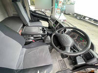 日野レンジャー冷凍車（冷蔵車）中型（4t）[写真18]