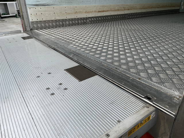 日野レンジャー冷凍車（冷蔵車）中型（4t）[写真27]