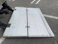 日野レンジャー冷凍車（冷蔵車）中型（4t）[写真29]