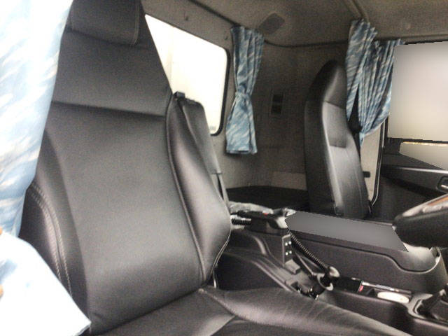 三菱ふそうファイター冷蔵冷凍ウイング増トン（6t・8t）[写真27]