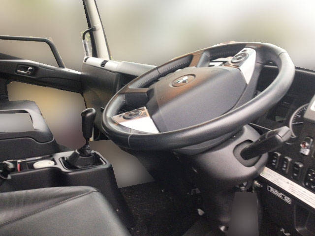 三菱ふそうファイター冷蔵冷凍ウイング増トン（6t・8t）[写真28]