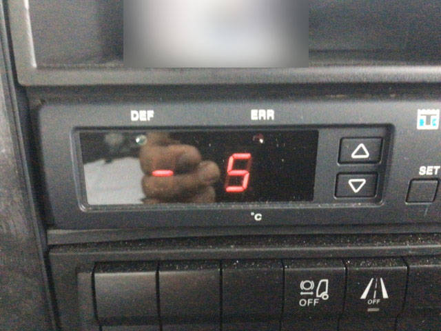 三菱ふそうファイター冷蔵冷凍ウイング増トン（6t・8t）[写真32]