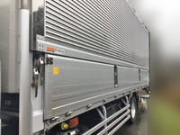 三菱ふそうファイター冷蔵冷凍ウイング増トン（6t・8t）[写真05]