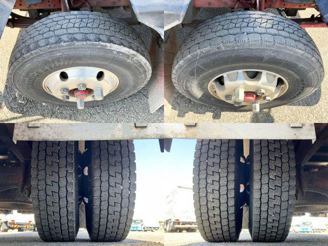 いすゞフォワードパネルバン中型（4t）[写真19]