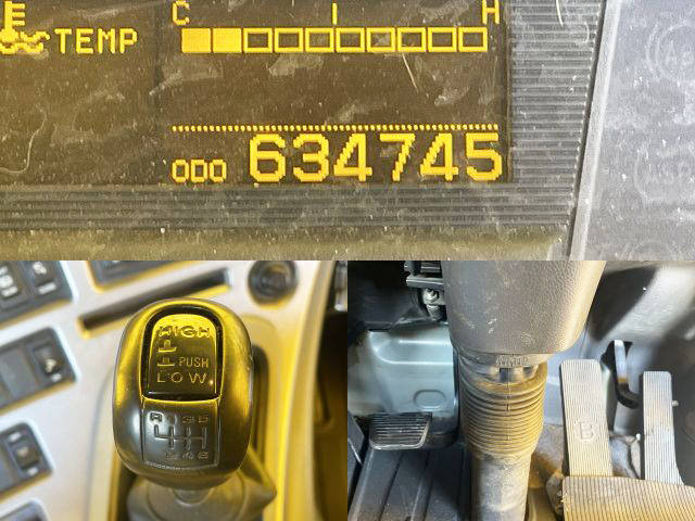 UDトラックスクオンアームロール大型（10t）[写真32]