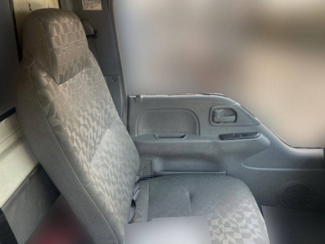 いすゞエルフダンプ小型（2t・3t）[写真13]