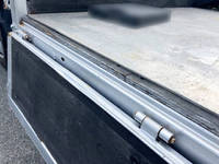 いすゞエルフクレーン4段小型（2t・3t）[写真12]