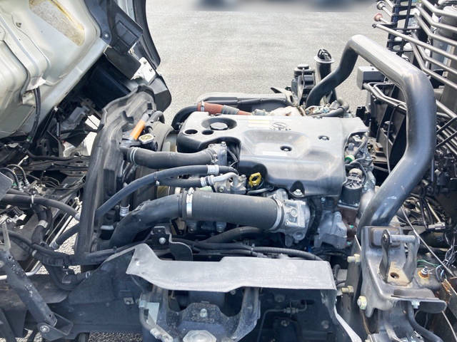 いすゞエルフクレーン4段小型（2t・3t）[写真25]